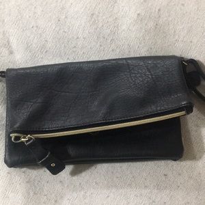 Crossbody purse